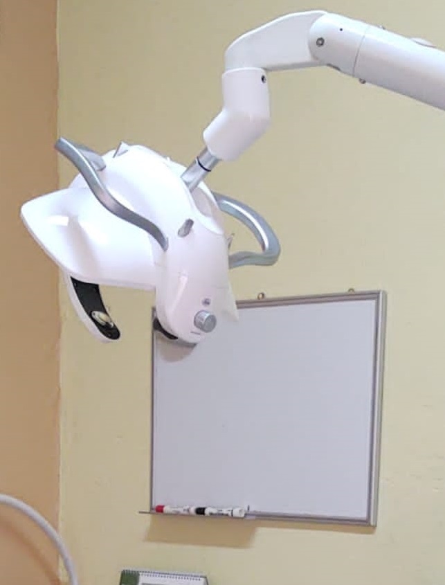 Cambio de lámpara de unidad dental